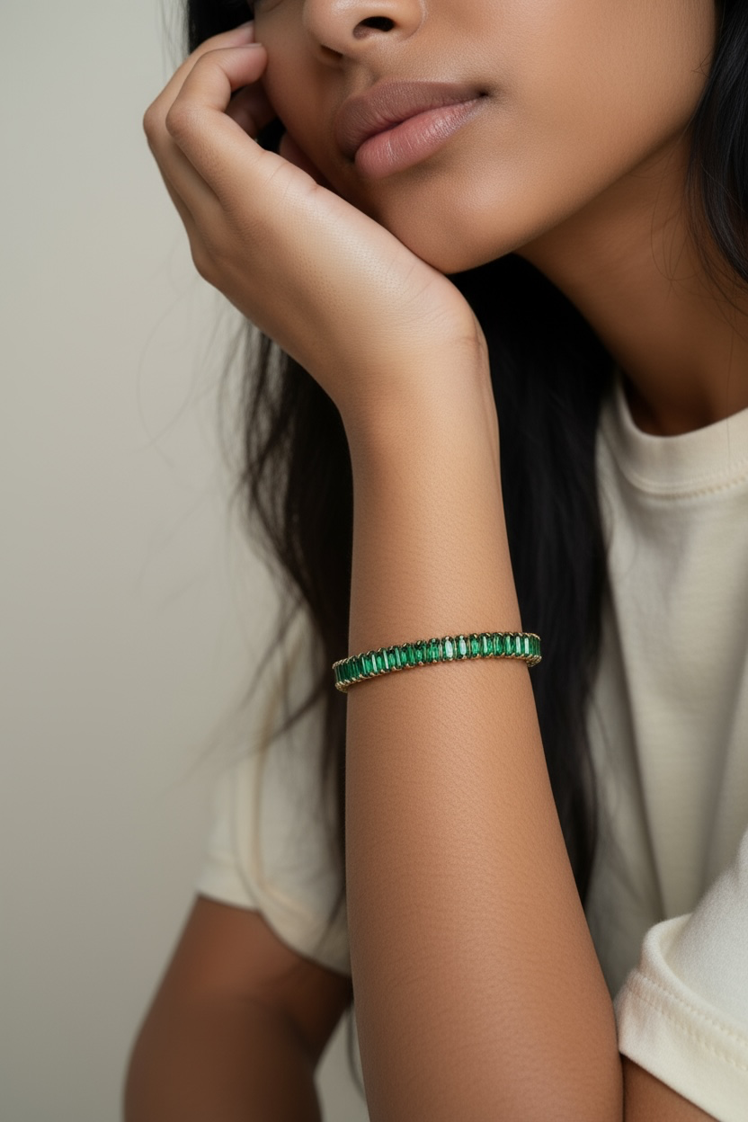 Esmera Chain Bracelet - Golden