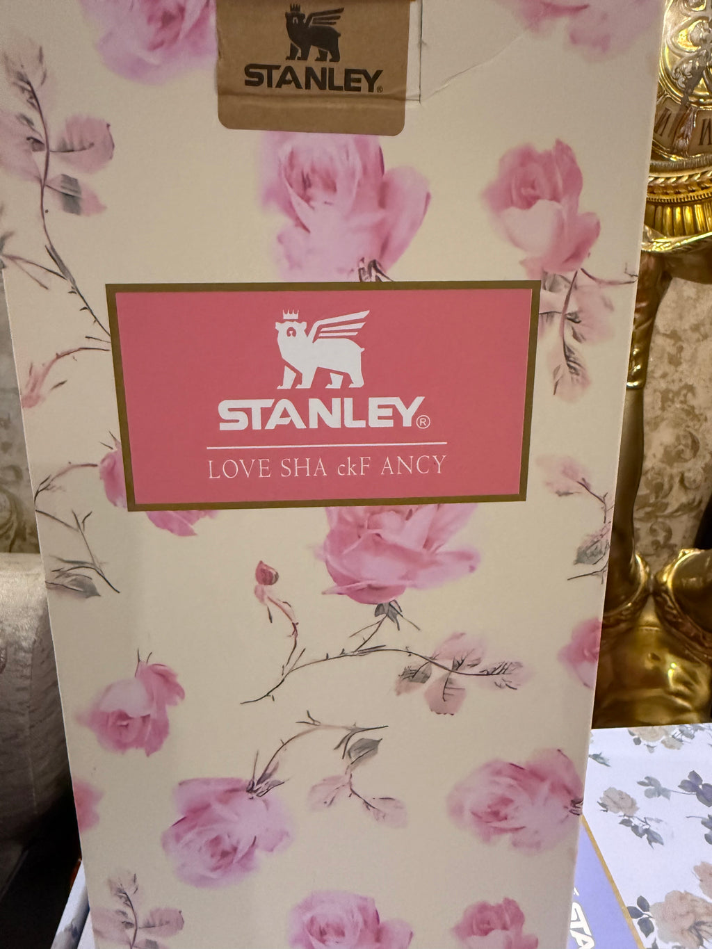 Stanley x LOVE SHa cfF ancy Holiday Quencher | White | 40 OZ